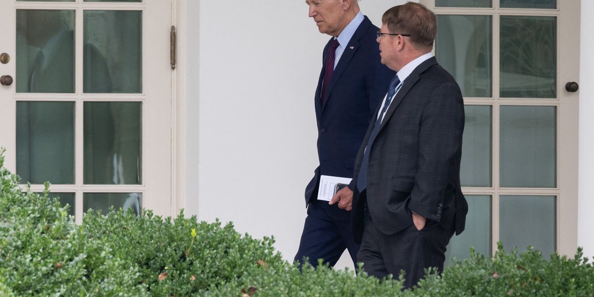 Doctor declines to testify about the 'plot' to hide the former president's cognitive decline.