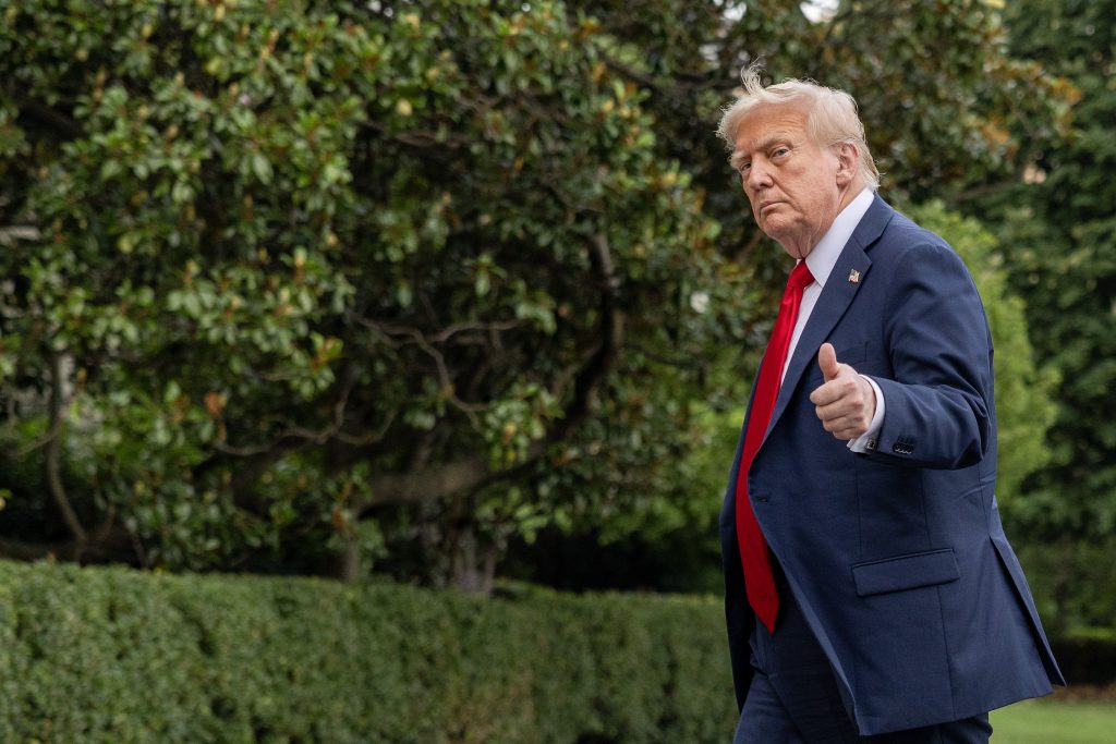 Donald Trump Modifying 401(k) Plans: Key Details to Understand