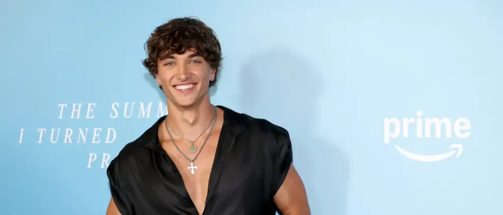 Dunkin' Follows American Eagle's Example, Upsetting the Left