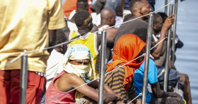 EU to Cut Aid to Africa if Illegal Migration Isn't Stopped: Report