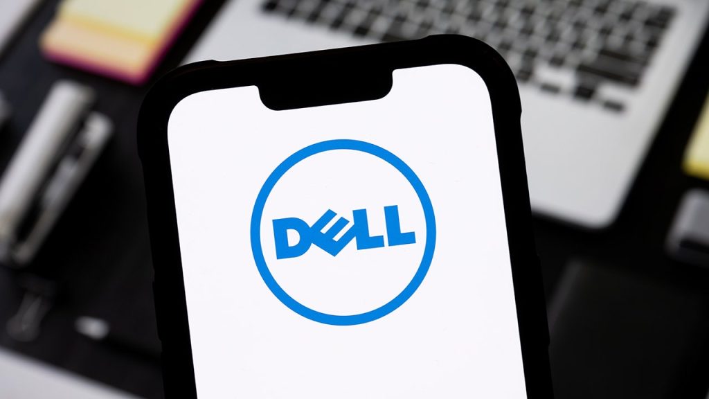 Employee satisfaction at Dell declines as workers point to policy changes.
