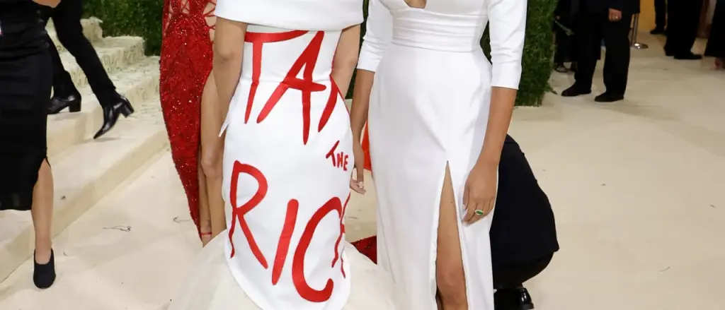 Ethics Committee Requires AOC To Cover Almost $3,000 For Met Gala Incident