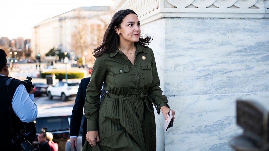 Ethics committee tells Ocasio-Cortez to pay more for Met Gala 'Tax the Rich' outfit