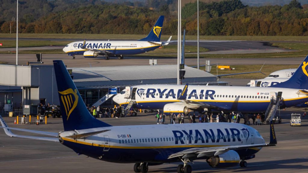 European stocks rise slightly amid tariff concerns; Ryanair's profits jump by 128%