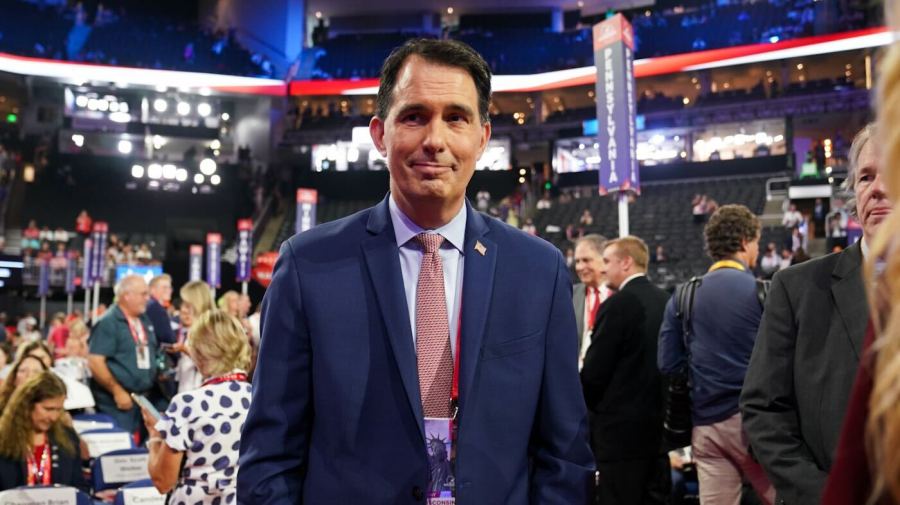 Ex-Wisconsin governor Scott Walker decides not to run again