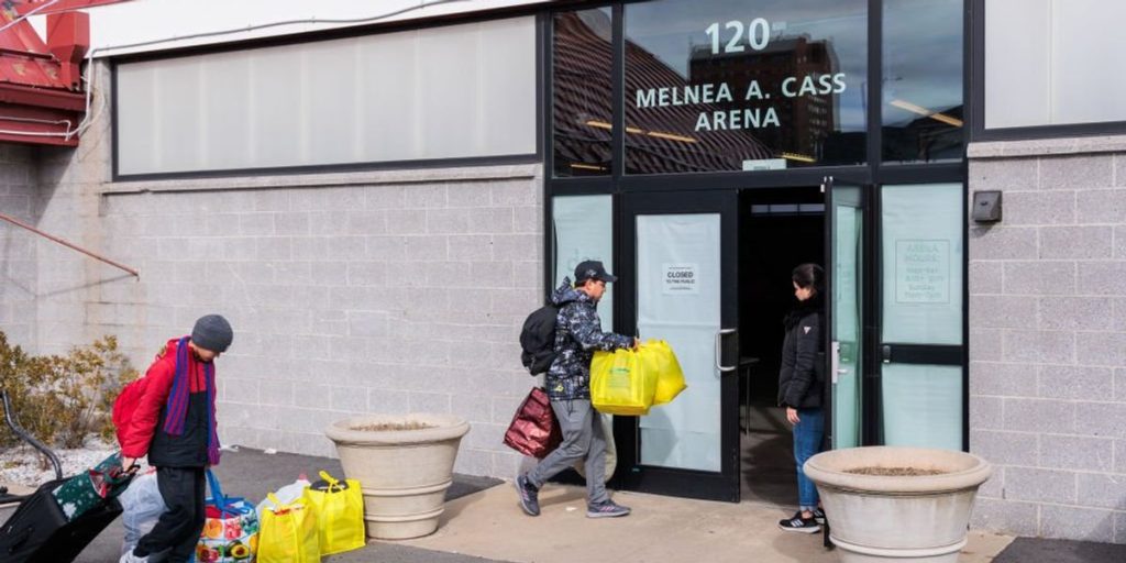 Father of migrant background confesses to sexually assaulting and impregnating his 14-year-old daughter while living in a government-funded shelter.