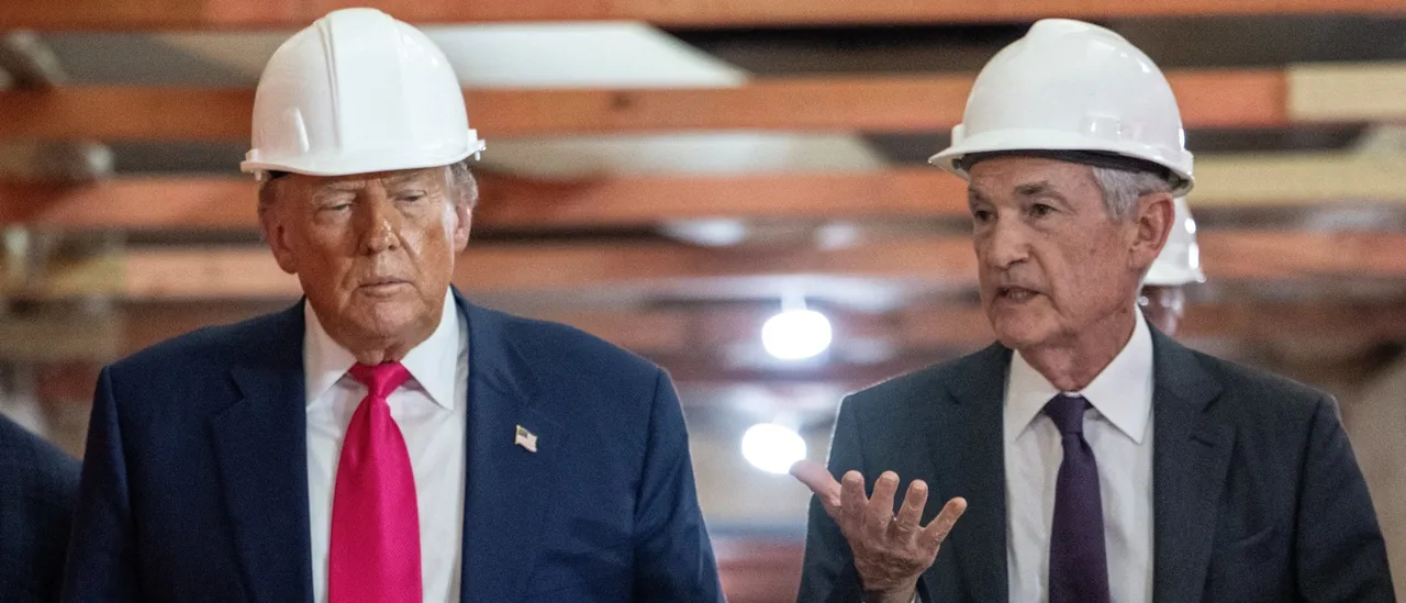 Federal Reserve Keeps Interest Rates Steady Amid Trump's Requests for Reductions