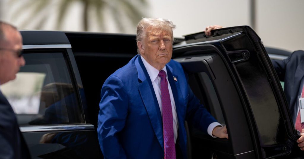 "Follow My Recissions Bill" &ndash; Trump Urges Republicans Regarding DOGE Reductions