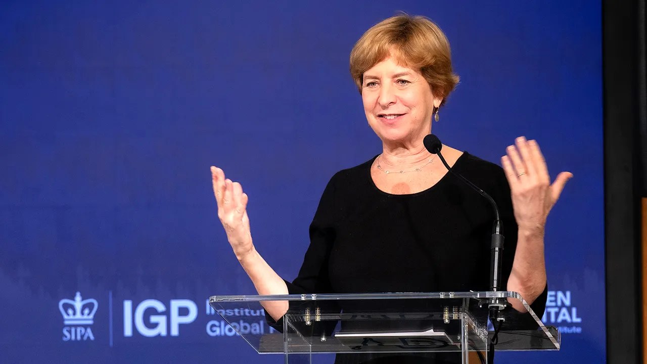 Former NPR head warns that combining journalism with government funding is a dangerous combination