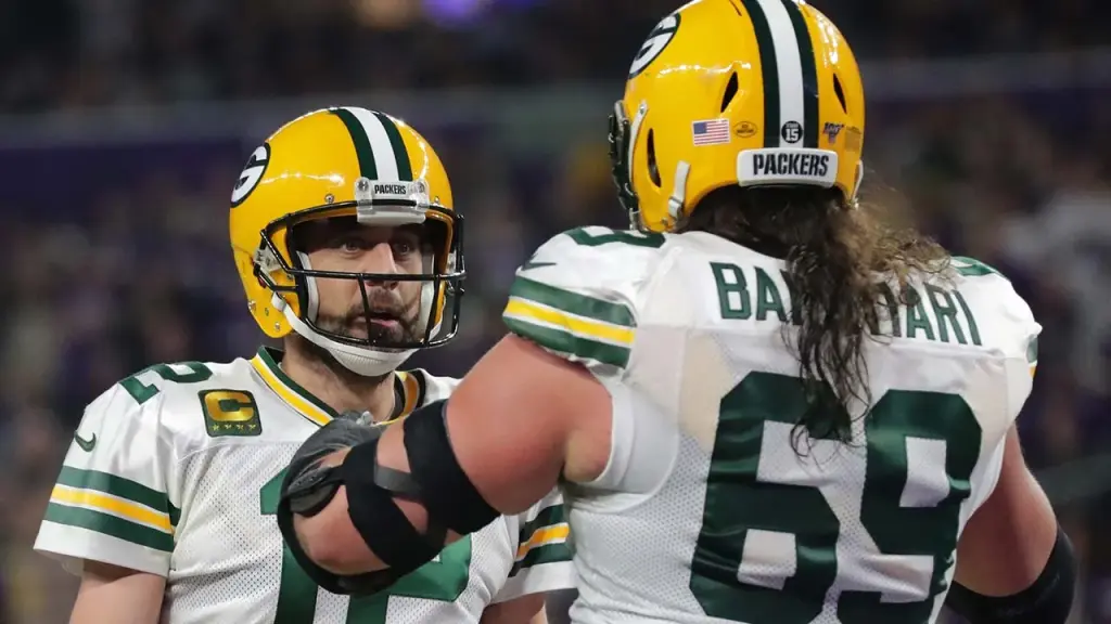 Former Packers player mocks Aaron Rodgers about wedding invitation