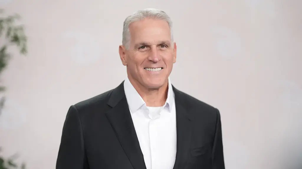 Former spouse cautions 'Golden Bachelor' contestants regarding lead Mel Owens