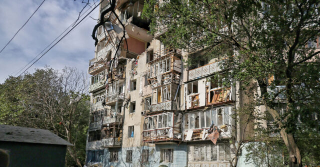 Four People Killed as Russia and Ukraine Carry Out Air Strikes