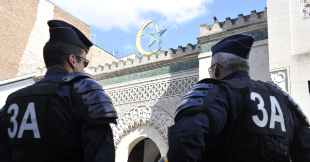 France to Halt Assets of Islamist Organizations Linked to Muslim Brotherhood