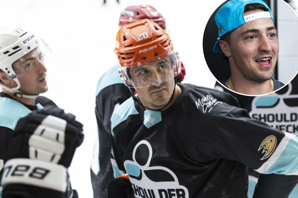 Frank Vatrano happy to be teammates once more with Chris Kreider