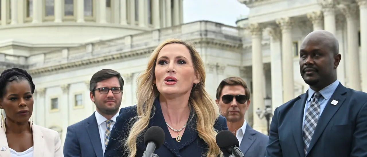 GOP Lawmaker Seeks to Reduce Biden-Era Maritime Regulations and Enhance Important Energy Resource