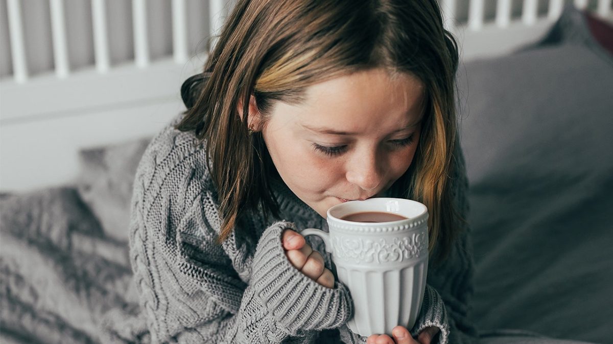 Hazelnut coffee at home of child with allergies sparks discussion on etiquette