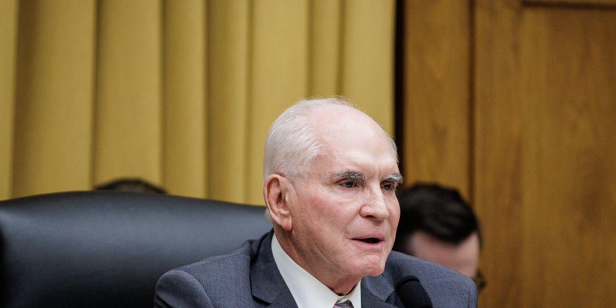 House Ethics finds GOP lawmaker innocent of insider trading but urges stock sales regardless