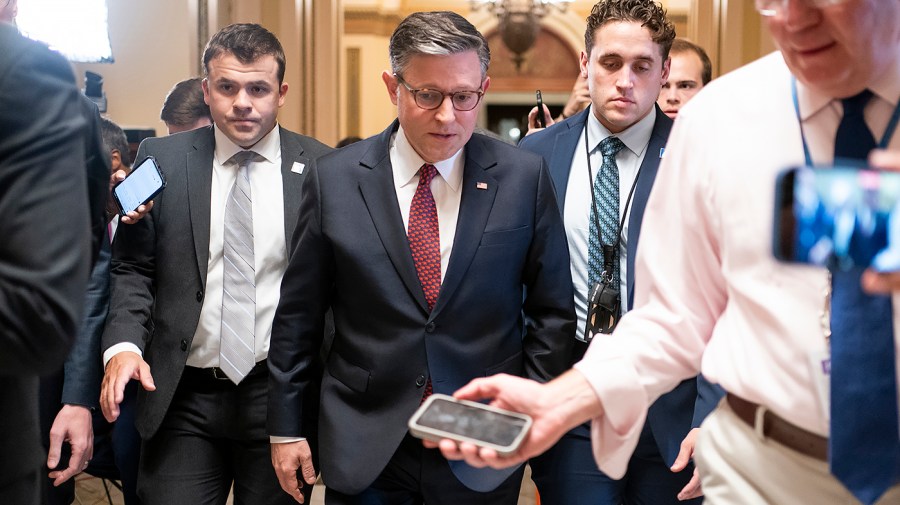 House Republicans overcome a key step for crypto legislation, allowing debate to proceed.