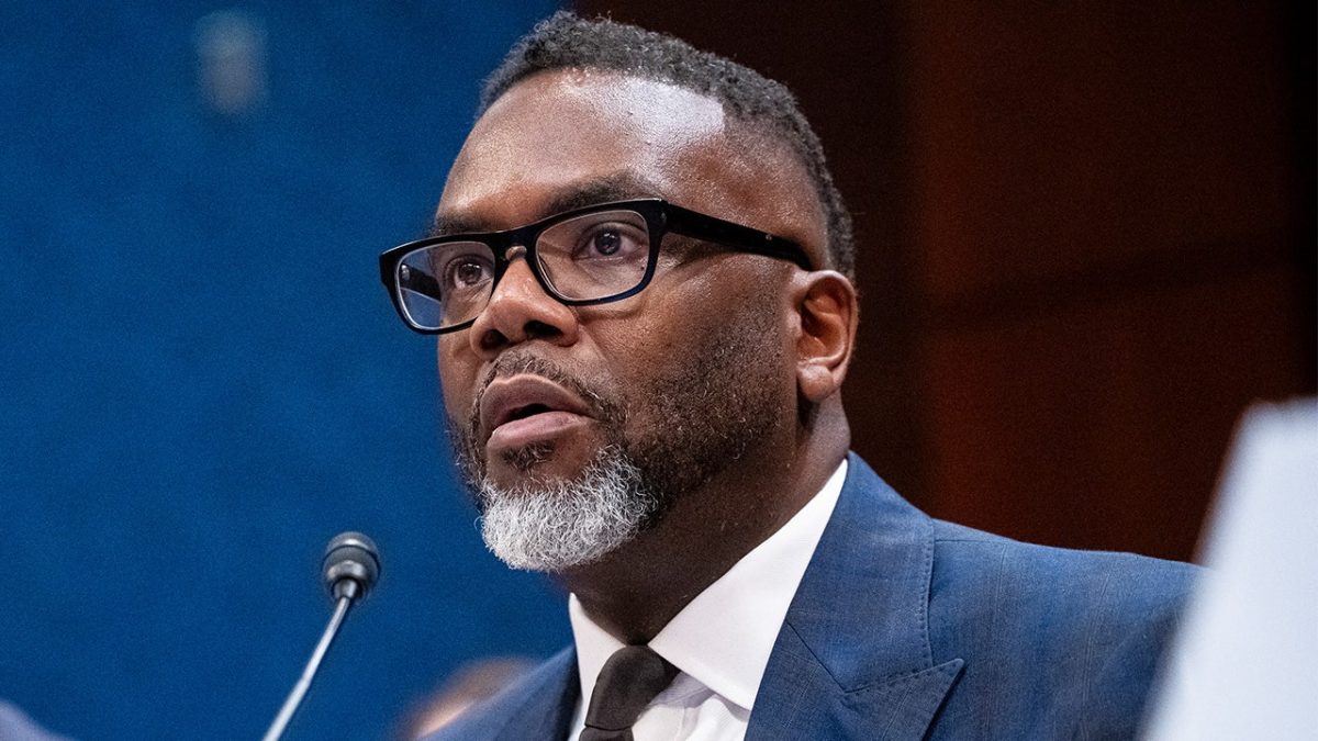 ICE director criticizes Chicago mayor's 'offensive' claim of militarization