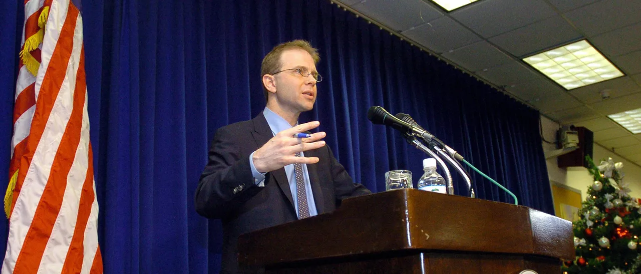 If Alex Acosta was indeed advised to avoid Epstein because of intelligence connections, who passed on the information?