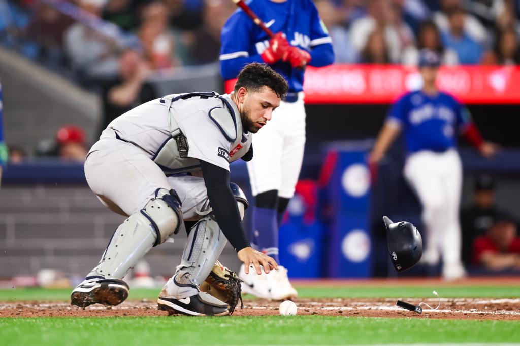 J.C. Escarra of the Yankees takes responsibility for catcher's interference