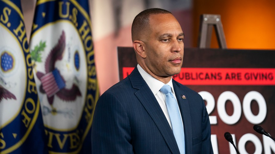 Jeffries breaks House floor speech record, surpassing McCarthy