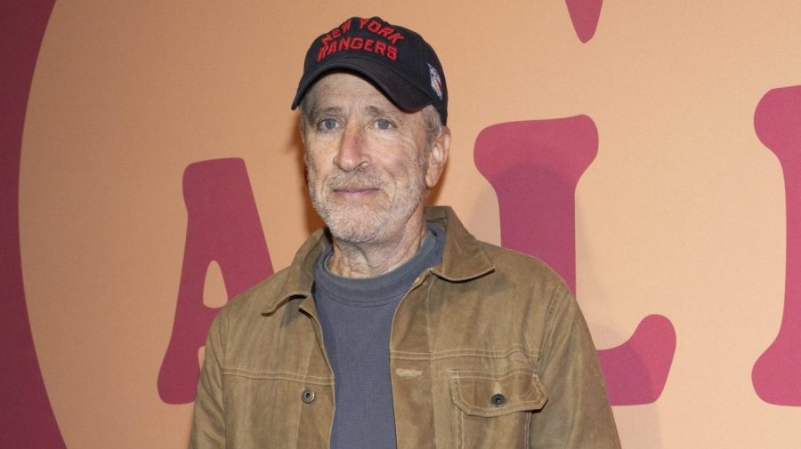 Jon Stewart criticizes CBS for canceling Colbert: "It's totally unfair"