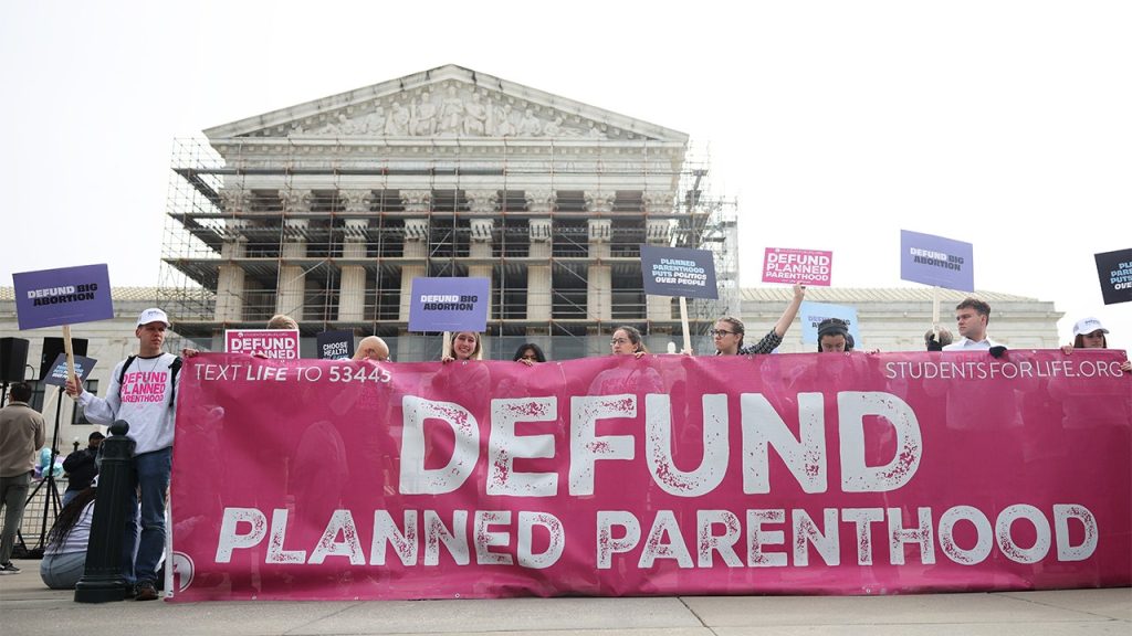 Judge halts Trump's plans to cut funding for Planned Parenthood