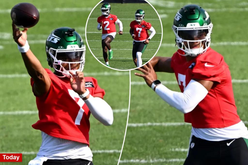 Justin Fields taken off the field amid serious concerns for the Jets' injuries