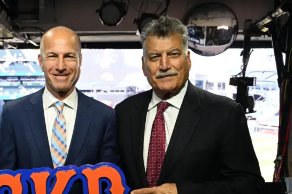 Keith Hernandez shares too much in a discussion about plungers