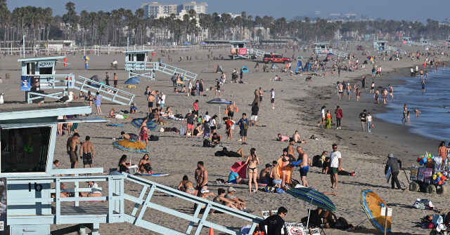 Lifeguards in L.A. Are Earning as Much as $500,000, Report Says