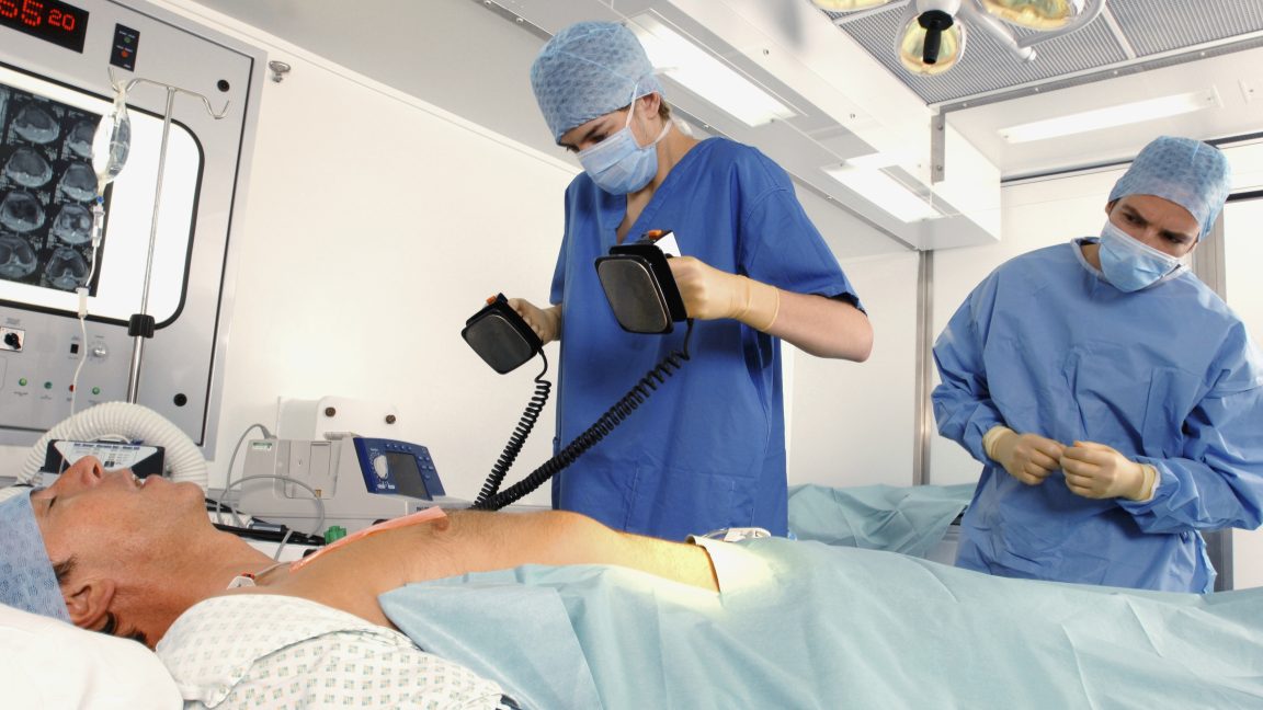 Man's heart ceased functioning due to a common bacterium leading to an extremely rare infection