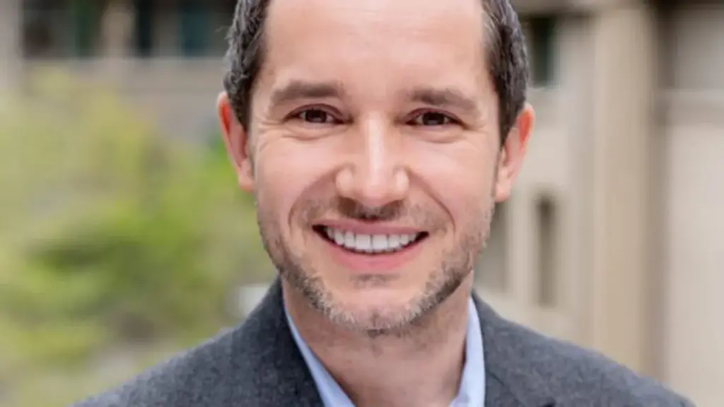 Marketing professor from UC Berkeley killed in Greece during family visit.