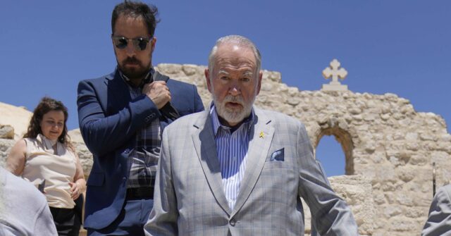 Mike Huckabee Meets with Palestinian Christians; Provides Criticism Israel Must Acknowledge