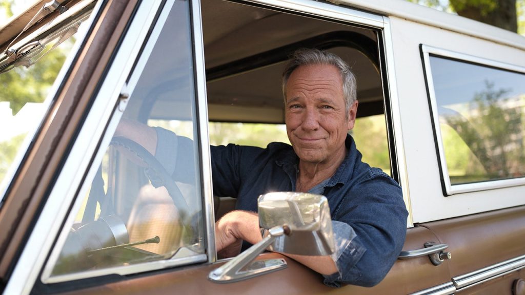 Mike Rowe: America is entering a 'golden age' for plumbing and trades in the face of AI challenges