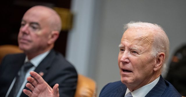 Most people think the Biden Administration intentionally kept the border open.