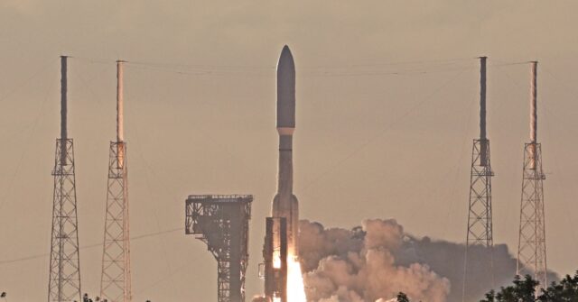 NASA to Stream Launches and Spacewalks on Netflix