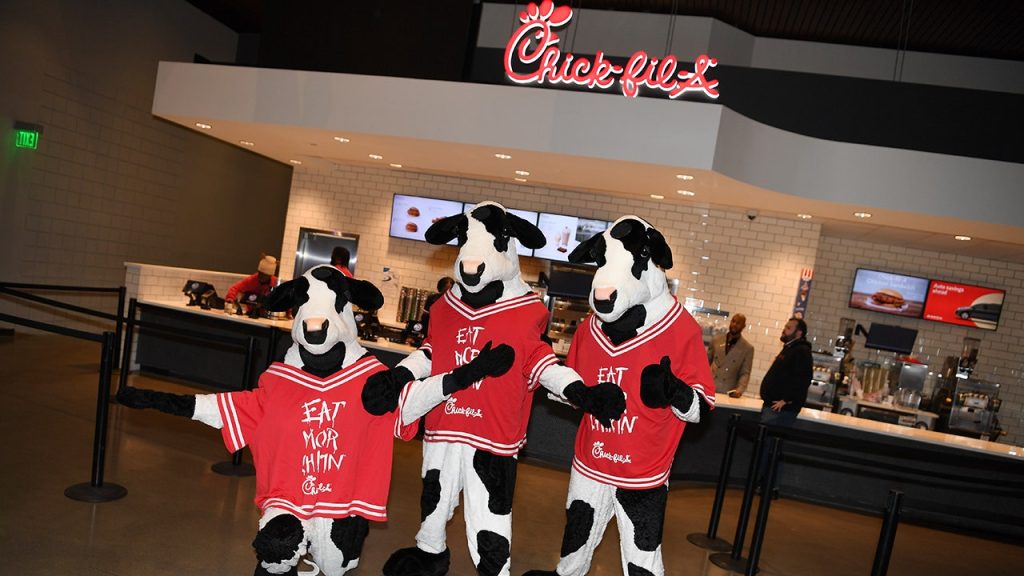 New Chick-fil-A in Brooklyn opens Thursday offering free food for customers in cow costumes