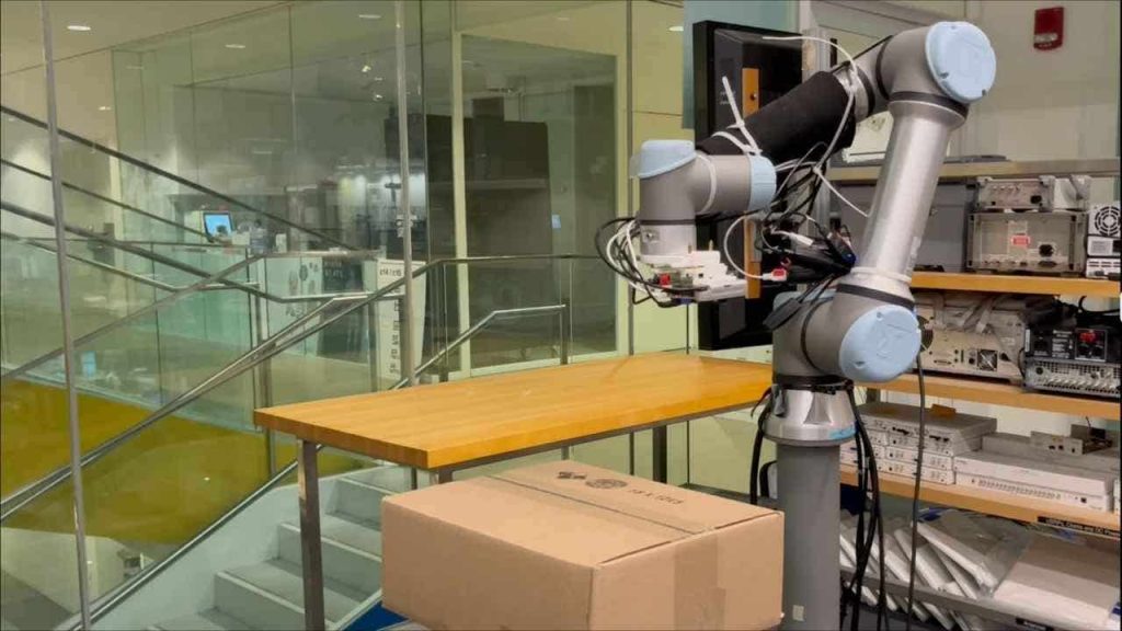 New development enables robots to view contents of sealed boxes without opening them