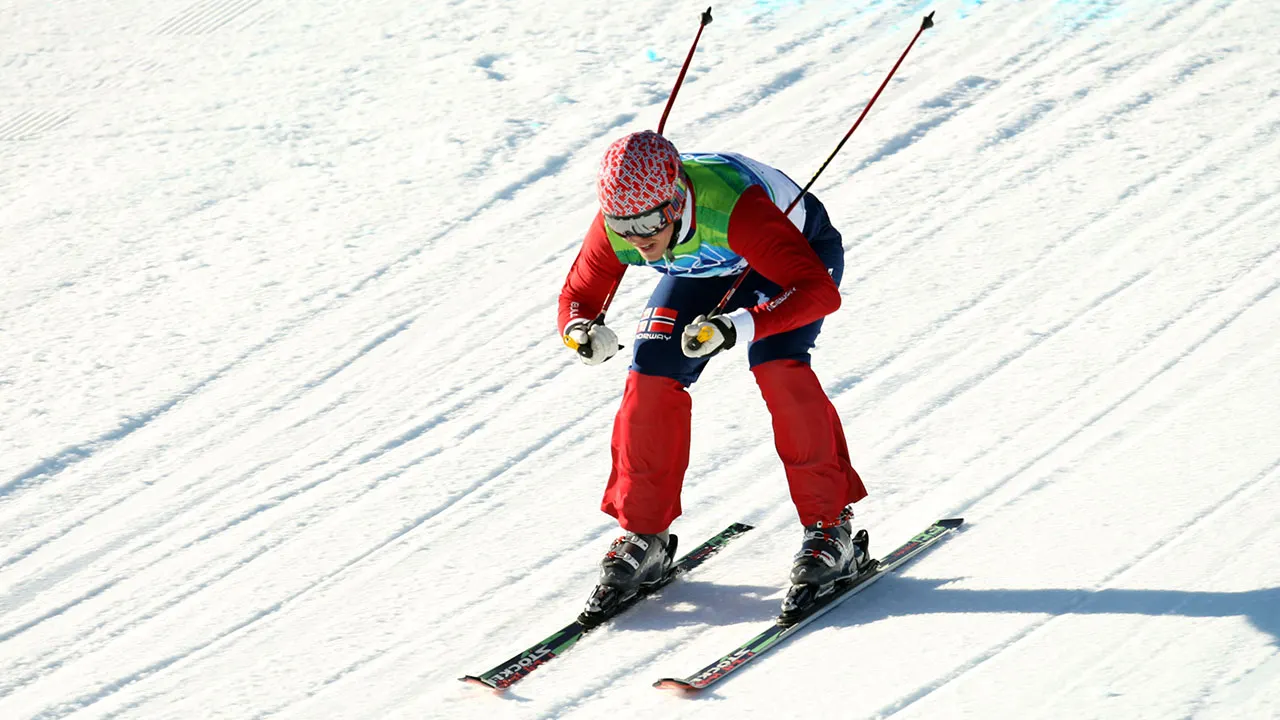 Olympic bronze medalist Audun Groenvold passes away after being struck by lightning.