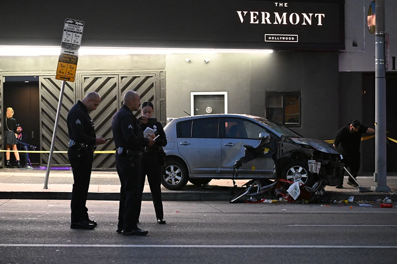 Over 30 people hurt as driver crashes into crowd near nightclub in Los Angeles