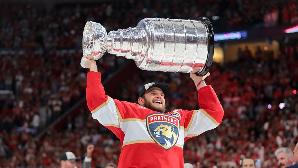 Panthers captain Aleksander Barkov talks about the drive for a third consecutive Stanley Cup.