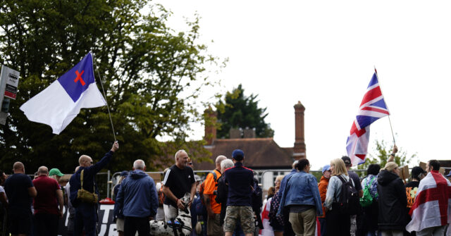 Police Commissioner Urges Government to Shut Down Epping Migrant Hotel