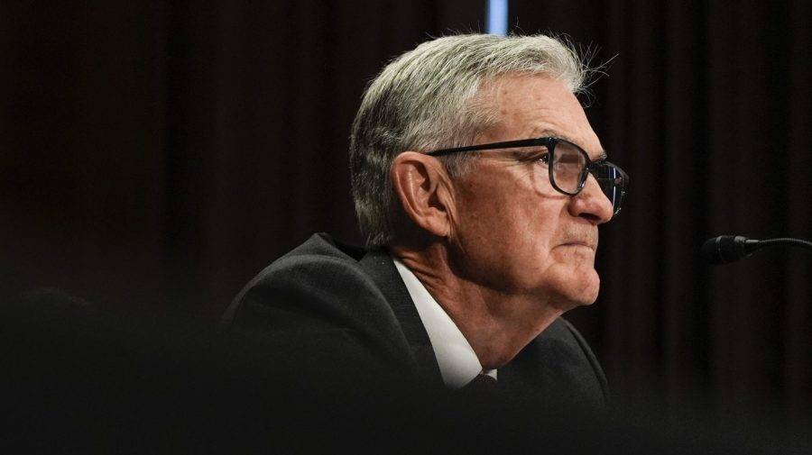 Powell faces pressure as the Fed conference begins