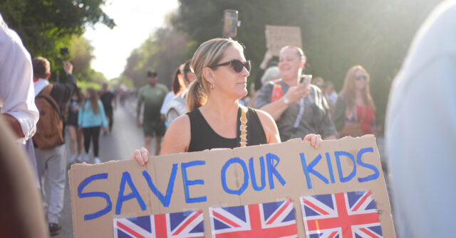 Protests Against Migrant Hotels Expand in England as Residents Unite in Norfolk