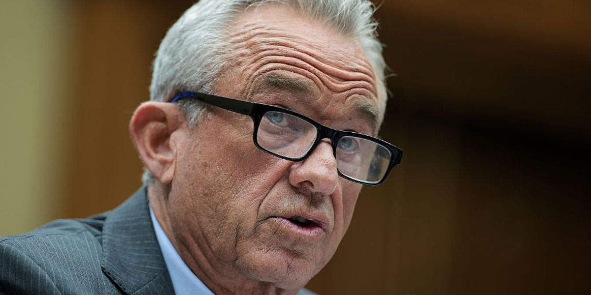 RFK Jr. assures Tucker Carlson that he will investigate the connection between vaccines and autism