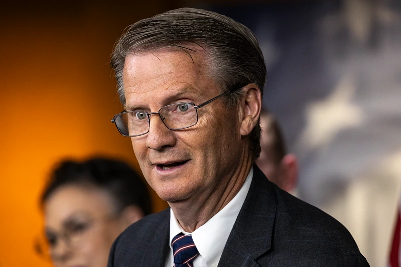 Rep. Burchett reports an injury from a horse kick, stating it will take more than a broken rib to hold him back.