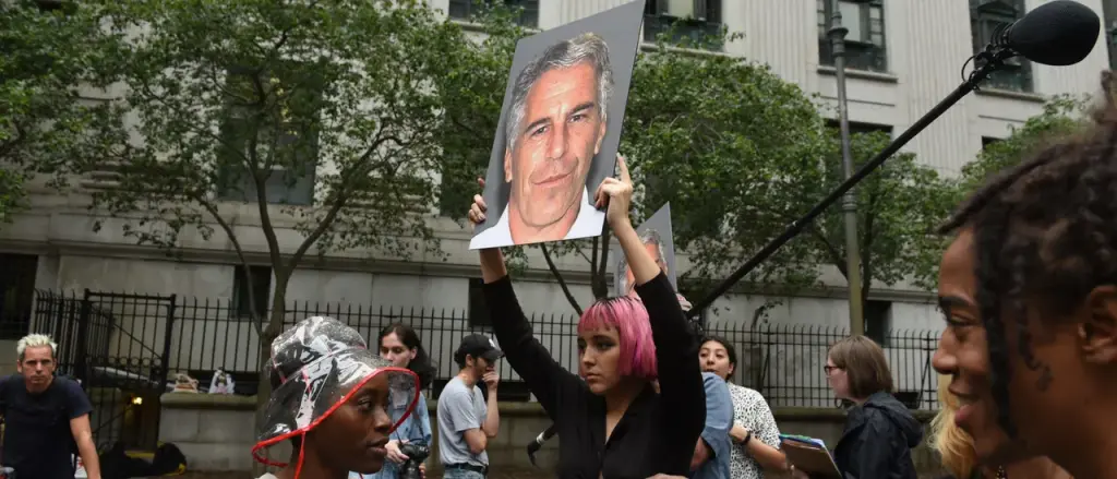 Report Highlights Inconsistencies in DOJ's Epstein Jail Footage