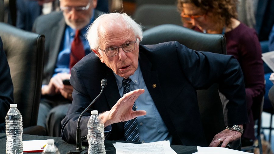 Sanders criticizes Netanyahu as a 'disgraceful liar'