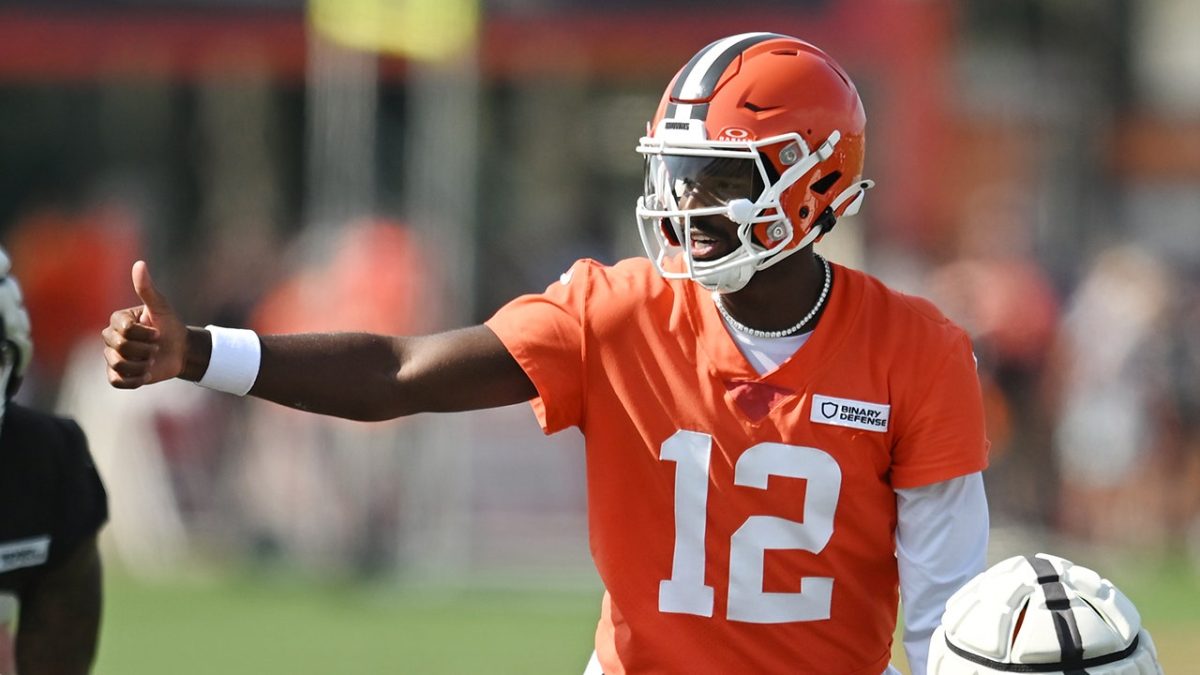 Shedeur Sanders talks about practicing mainly with the Browns' third-string players